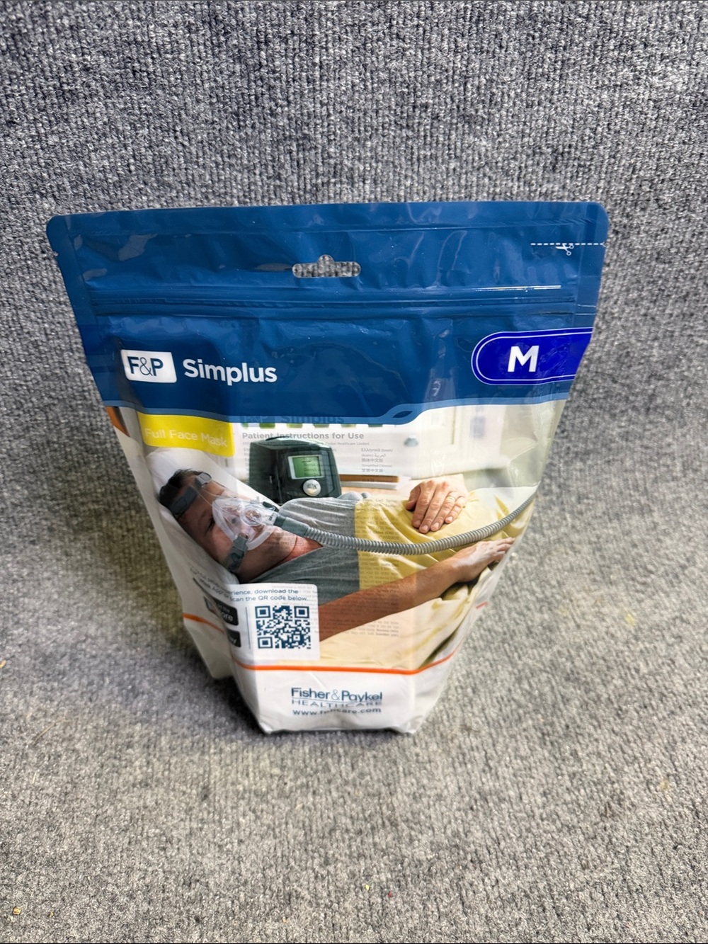 F&P Simplus Size Medium w/ Headgear New